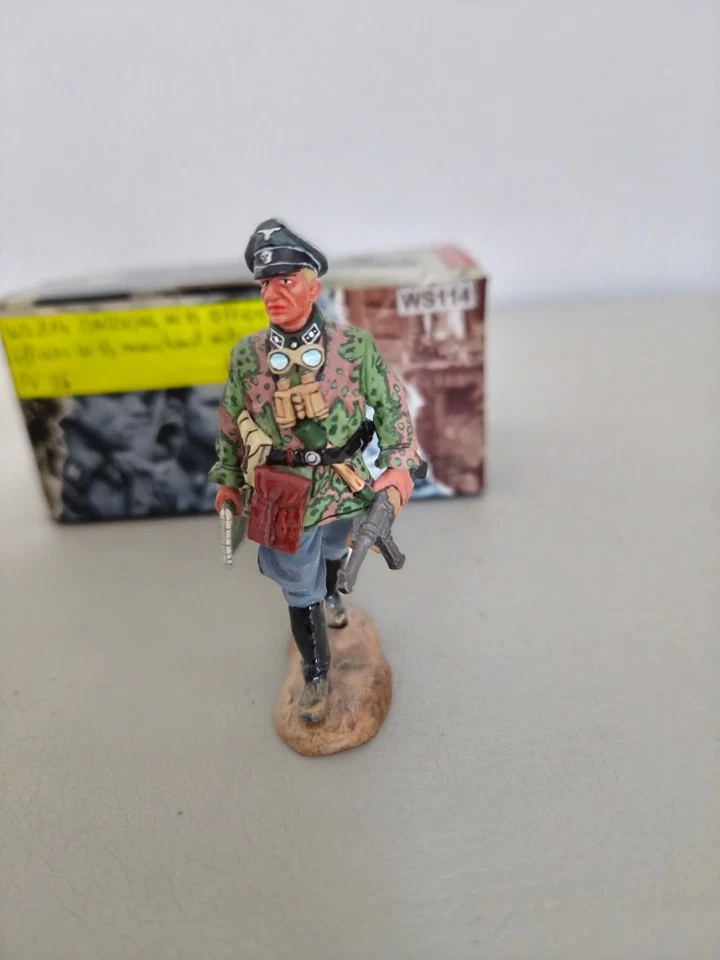 King&Country WS114 , MARCHING WAFFEN OFFICER , 1/32, No Thomasgunn,no Showcase - Photo 1/4