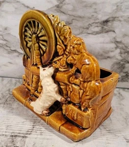 Vintage McCoy Dog & Cat Spinning Wheel Art Pottery Napkin Holder Made in the USA - Picture 1 of 8