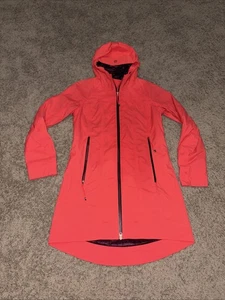 Chaqueta de lluvia Lululemon Right As naranja puesta de sol con capucha talla 6 usada en excelente estado - Imagen 1 de 16