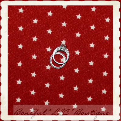 BonEful Fabric FQ Cotton VTG RED DECOR Patriotic Colonial American STAR USA SALE - Image 1 of 4