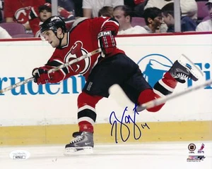 Foto firmada/autografiada de Brian Gianta de los New Jersey Devils 8x10 JSA 163945 - Imagen 1 de 2
