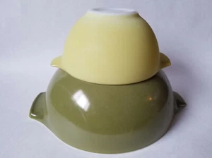 Pyrex Cinderella Rührschüsseln Verde Grün 443 2,5 qt 441 1,5pt 2er Set - Bild 1 von 8