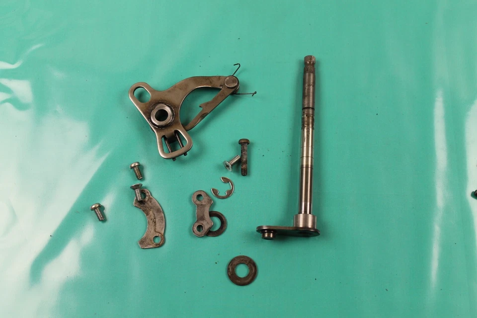 Yamaha GTMX 80 1974 conjunto de eje de cambio 353-18101-03-00 Foto 1 de 4