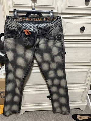 Pantalones de mezclilla para hombre Rock Revival 34x30 Steven rectos desgastados con solapa bolsillos Foto 1 de 4