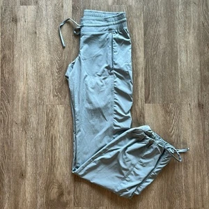 Pantaloni Athleta La Viva - Foto 1 di 7