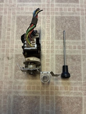 Dodge Ramcharger Truck D100 W150 1989-1993 interruptor de faros W250 W350 D250 Foto 1 de 4