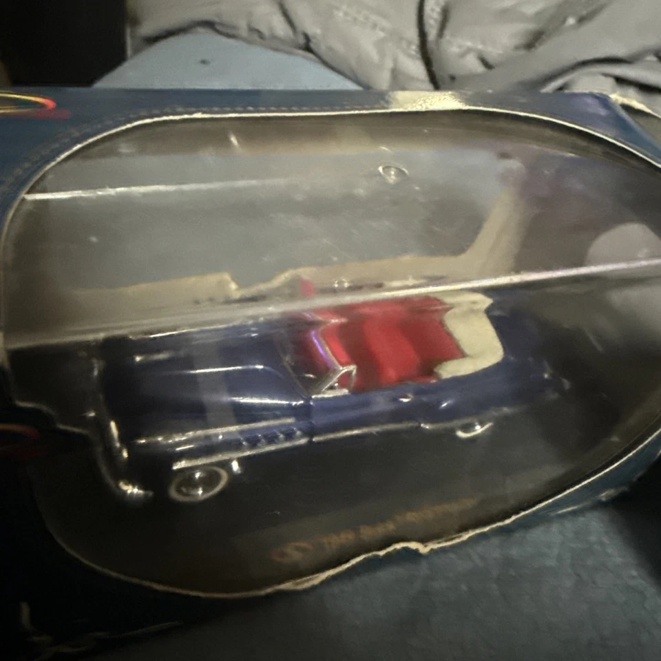 COCHE FUNDIDO A PRESIÓN DE METAL COBALTO BUICK ROADMASTER 1949 MODELOS FIRMA 1:33 DH Foto 1 de 4