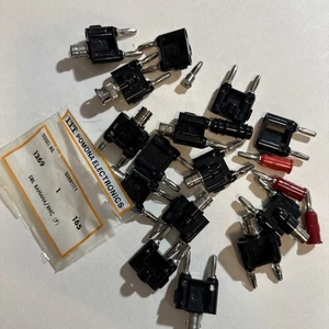Pomona Electronics 1269 Adattatore Doppio Banana a BNC Non Testato - Foto 1 di 5