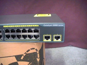 Cisco WS-C2960-24TT-L 2960 Switch 15.0 IOS WSC296024TT *1-YR Warranty* CCNA CCNP - Picture 1 of 4