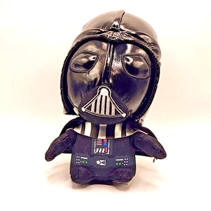 Kohls Cares Peluche Darth Vader Star Wars 7" Alto - Imagen 1 de 4