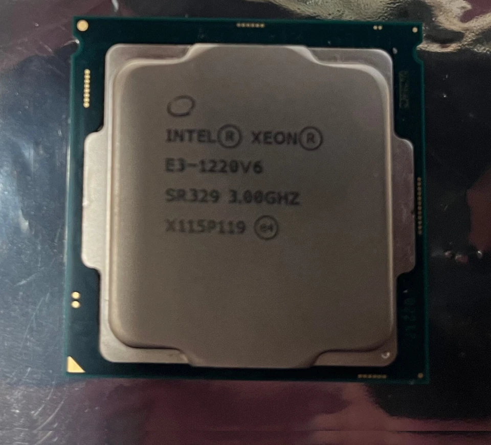 Intel Xeon E3-1220v6 CPU 3.00 GHz LGA1151 - Image 1 of 1