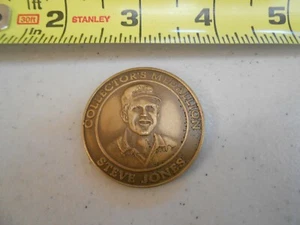 RARE PGA PARTNERS CLUB STEVE JONES GOLF CHALLENGE COIN / MEDAL KING - Picture 1 of 3