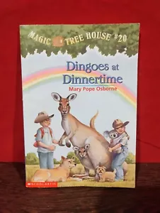 Dingoes at Dinnertime - Paperback By Ossbone, Mary Pope - Picture 1 of 2