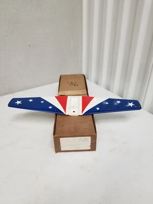 NOS Cox Miss America P-51 Wing Only in Original Box - Image 1 of 4