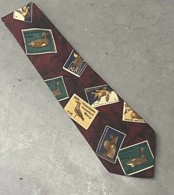 ВИНТАЖНЫЙ галстук Eddie Bauer бордовые утки почтовые марки водоплавающие птицы шелковый галстук США - Изображение 1 из 4
