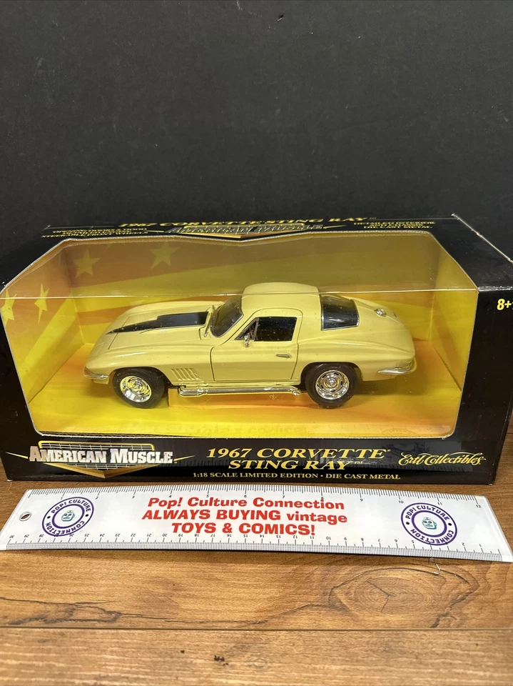 Ertl American Muscle 1967 Corvette 427 Sunfire Yellow 2000 Series 1 18