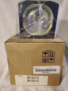 V7 VPL860-1N Replacement Projector Lamp for ETLAD7700W PT-D7700EK NEW - Picture 1 of 4