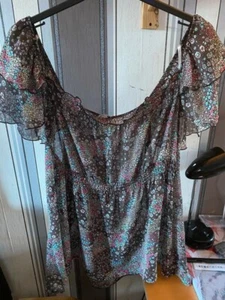 PLUS SIZE 30 TOP FROM ROGERS - Picture 1 of 2