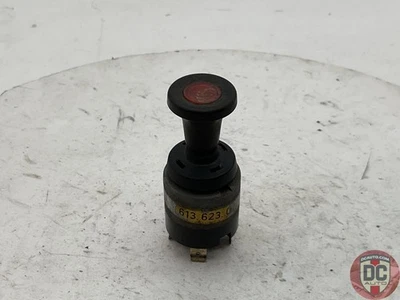 Interruptor de advertencia de peligro Porsche 911 912 1965-1969 90161362302 Foto 1 de 4