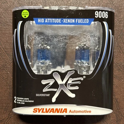 Nuevo par de 2 bombillas halógenas de xenón Sylvania Silverstar ZXE 9006 Foto 1 de 3
