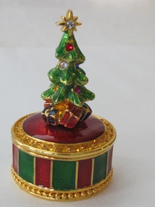 Beautiful VINTAGE CHRISTOPHER RADKO Enamel Small Christmas Tree Trinket Box - Picture 1 of 3