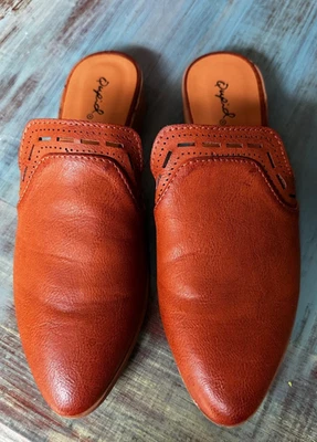 Mules para mujer Qupid marrón castaño imitación cuero talla 8 Foto 1 de 4