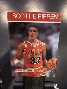 1990 NBA Hoops Collect a Books Series 1, Box #4 Scottie Pippen - Bild 1 von 6