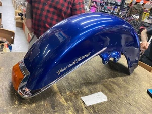 Blue Front Fender W Trim Harley Road King Touring FLHR 2013< OEM Emblems Light - Bild 1 von 11