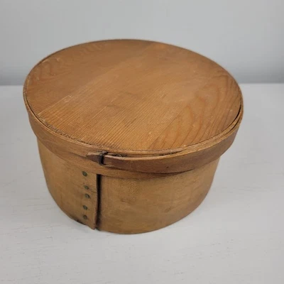 Bentwood Round Wood Shaker Pantry Box 7 1/2" x 4" Antique Primitive Finger - Image 1 of 4
