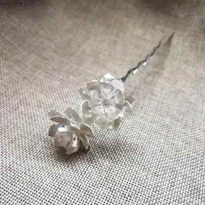 New Lotus Cleavage Craft Hairpin Retro Classic Exquisite Ladies Jewelry - Picture 1 of 6