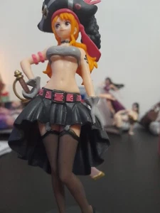 One Piece / Sexy Nami /19 Cm/no Bandai no Banpresto senza Marchio - Foto 1 di 14