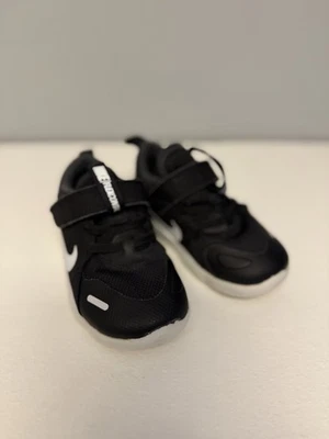 Nike Niños Flex Contact 3 Negro Blanco Tenis Zapatillas 8C Foto 1 de 4