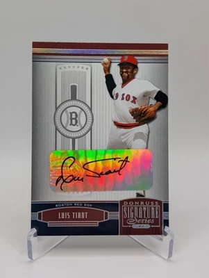 2005 DONRUSS SIGNATURE #28 LUIS TIANT AUTO SILVER - Image 1 of 2