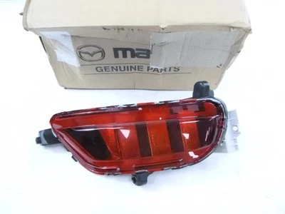 Genuine OEM Mazda KB8A-51-5L0C Rear Right Reflector for 2017-2021 CX-5 - Image 1 of 4