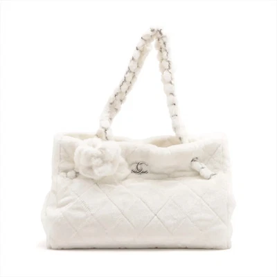 Chanel Matelasse Faux fur Chain Tote Bag Camelia White Silver Metal Fittings 13X - Image 1 of 4