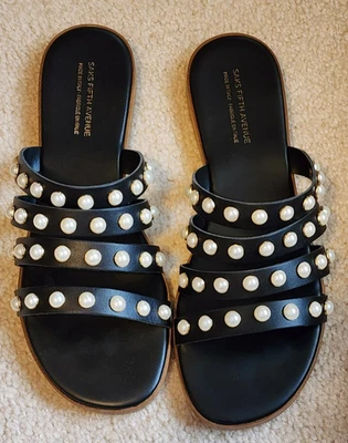 Womens Pearl Black Sandles Sz 8 Saks Fifth Avenue - Image 1 of 4