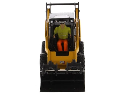CAT Caterpillar 272D3 Skid Steer Loader with Operator Yellow High Line  1/32 - Image 1 of 4