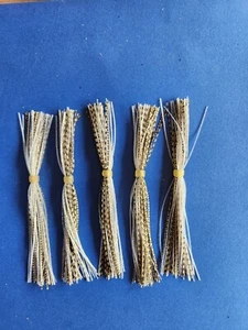 5 Silikon Rock Gold/Gold Fish Scale 5-53-253 Köder Spinnerbait Barsch Tackle - Bild 1 von 1