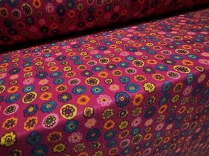 Stretch Knitwear Jersey Fabric, Per Metre - Retro Flower Print - Fuchsia - Picture 1 of 3