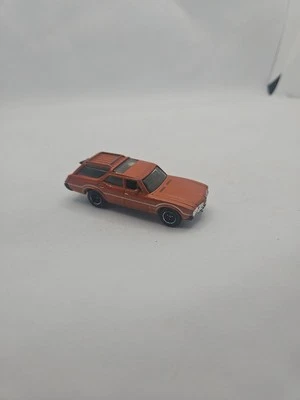 VTG. 1971 Matchbox Oldsmobile Vista Cruiser Burnt Orange W Dogs 1:68 Diecast FT2 - Image 1 of 4