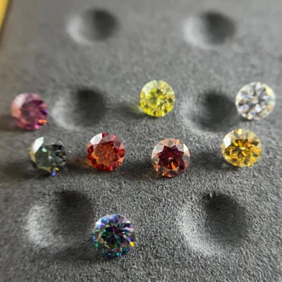 9 Colors Black Red Color VVS1 Round Loose Moissanite Stone With GRA Certificate - Image 1 of 4