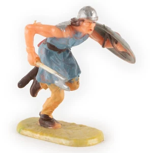 40mm Norman Running with Axe, by Elastolin of Germany - Picture 1 of 9