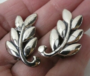 Vintage DANECRAFT Sterling Silver LEAF Clip-On Earrings Signed 12.8 grams - Picture 1 of 9