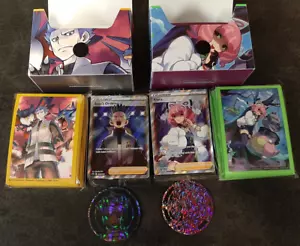 JCC Pokémon Sellado Klara SWSH302 + Tarjeta de Promoción Cyrus SWSH251 + Mangas, Caja, Moneda - Imagen 1 de 5