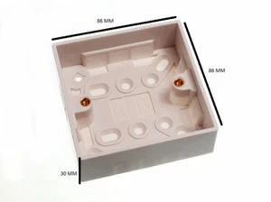 Caja De Superficie Moulded Pattress Montaje Simple 1 Gang 25Mm Paquete De 5 - Picture 1 of 1