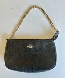 Coach Nolita Small Wristlet Wallet Clutch Bag Black Pebble Grain Leather - Bild 1 von 5