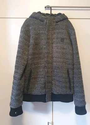 Bench Winterjacke Herren Größe L Farbe Grau Top Zustand - Bild 1 von 4