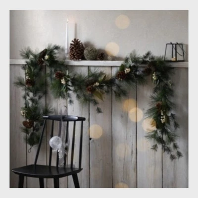 THE WHITE COMPANY Branded Fir Tree Garland 250cm Pinecones Berries Christmas Decoration Green