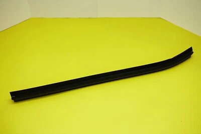 🔅 Resistente para cinturón de ventana de puerta - izquierda, trasero OEM 2016 FORD-F150 Plat. 3,5 L V6 Foto 1 de 4