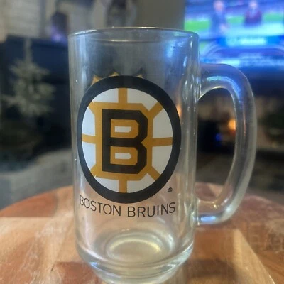 Taza de vaso de cerveza de los campeones mundiales de hockey Boston Bruins de colección de principios de los 70  Foto 1 de 4